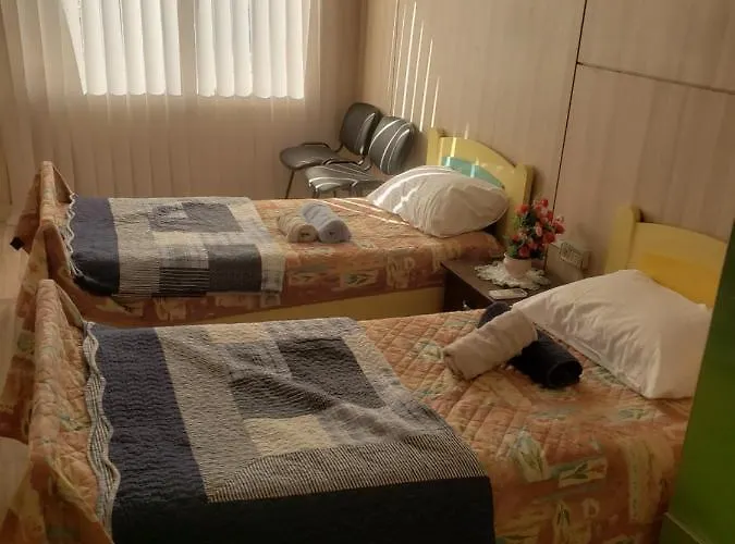 Oakland Hostel Tirana