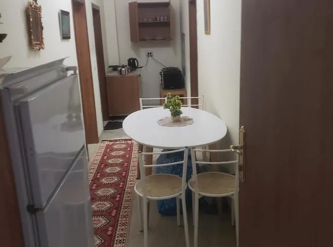 Hostel Oakland Tirana